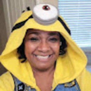 Meet your Posher, Lyrea